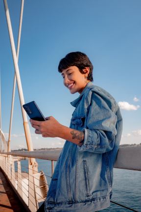 Motorola edge 20 serija premijum srednje klase
