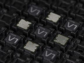 vivo V1 čip