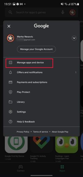 Odaberite opciju Manage apps and devices