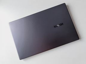 HONOR MagicBook X 15 laptop test i cena (2).jpg