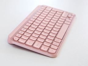 mx-keys-mini-stefan-stojanović-3.jpg