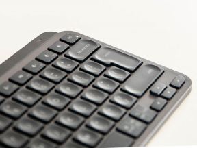 mx-keys-mini-stefan-stojanović-21.jpg
