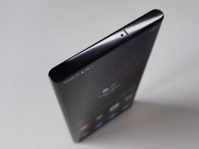 Samsung Galaxy S22 Ultra uživo (3).jpg