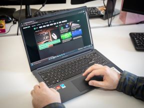 asus-vivo-book-stefan-stojanović-32.jpg
