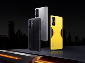 POCO F4 GT 2.jpg