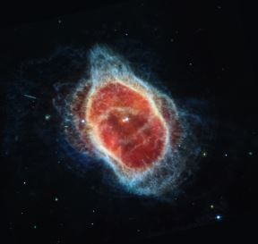 main_image_stellar_death_s_ring_miri_nircam_sidebyside-5mb-1.jpg