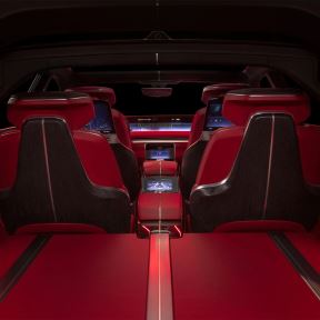 my24-celestiq-in-page-scroller-interior-seats.jpeg