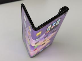 Huawei Mate Xs 2 uživo (3).jpg