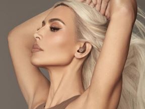 Kim Kardašijan Beats Fit Pro slike 3.jpg