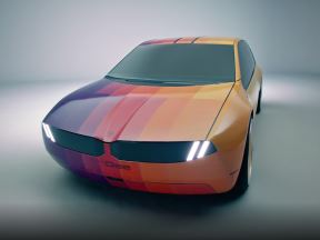 BMW i Vision Dee automobil koji menja boju