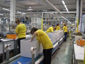 gorenje-valjavo-freezer-production.jpg