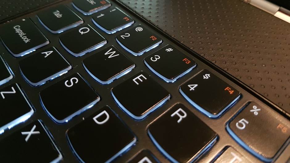 precica tastatura skrolovanje razmaknica shift kako brzo skrolovati internet keyboard space shift