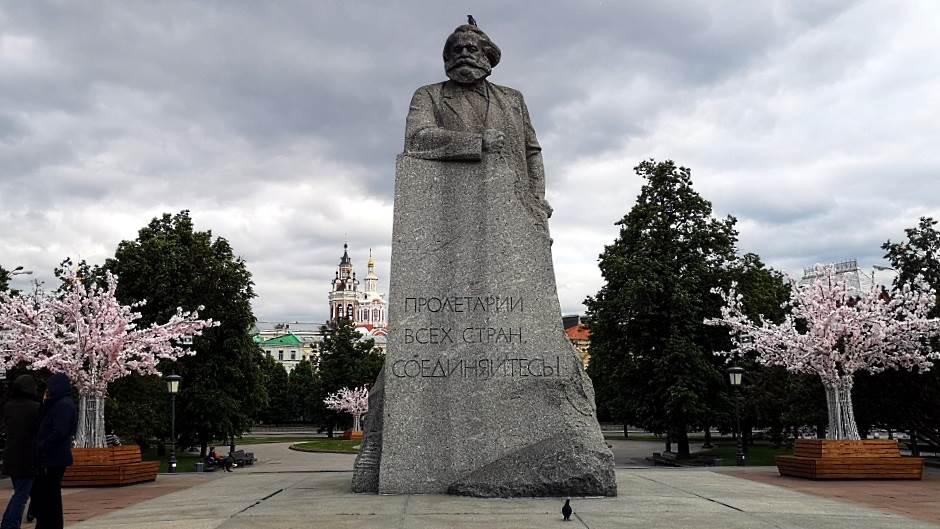 Rusija blokirala Instagram, slede Fejsbuk i Tviter