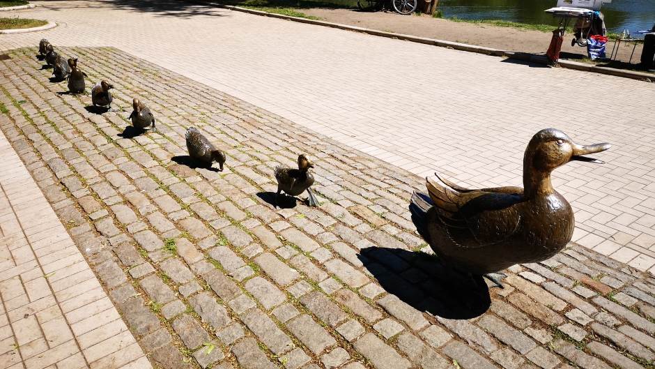 Rusija blokirala Instagram, slede Fejsbuk i Tviter