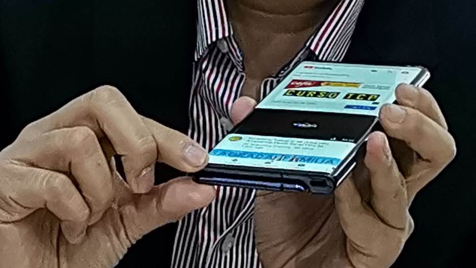 Huawei rasprodao Mate X sa savitljivim ekranom za minut!