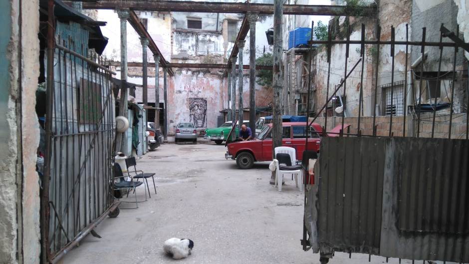 Kuba blokada Twitter naloga politicara i medija