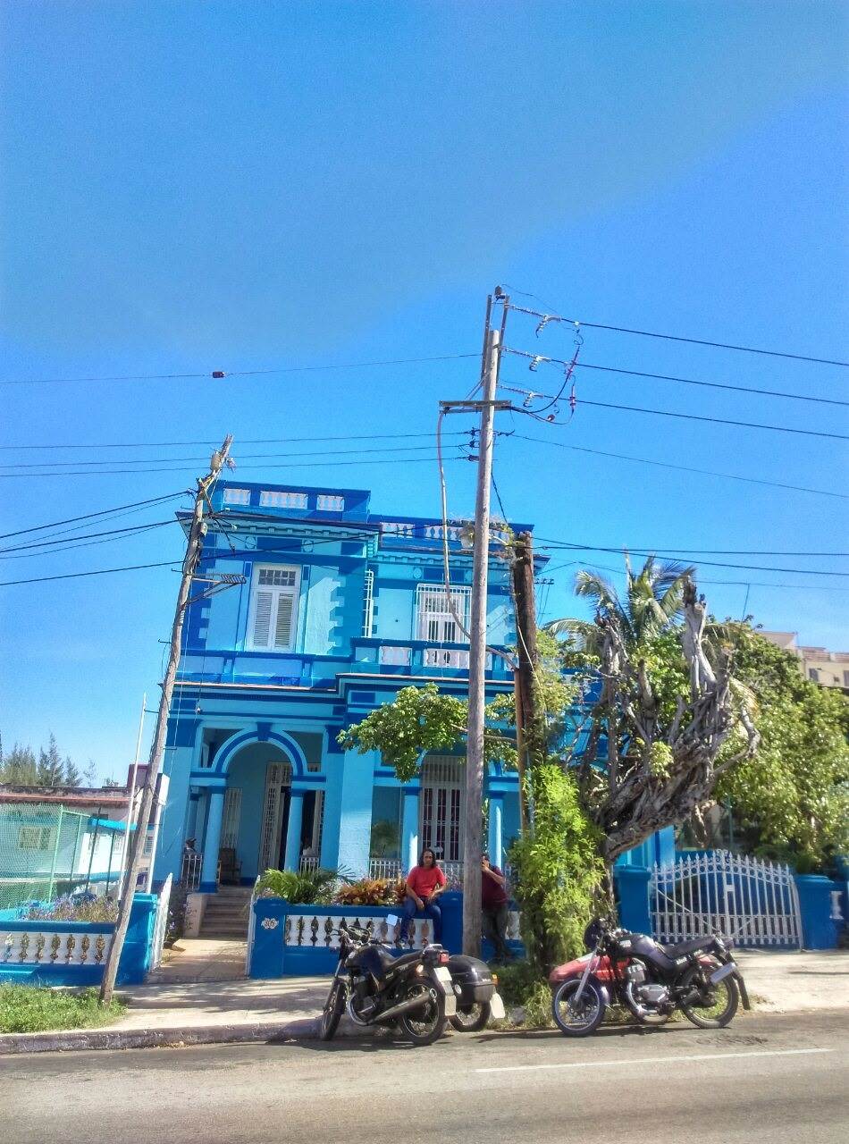 Kuba blokada Twitter naloga politicara i medija