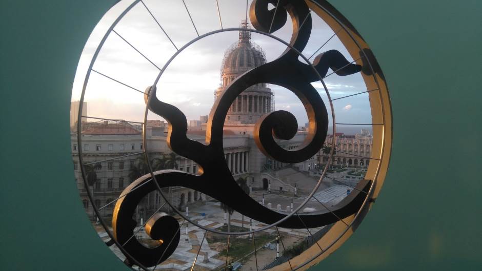 Kuba blokada Twitter naloga politicara i medija