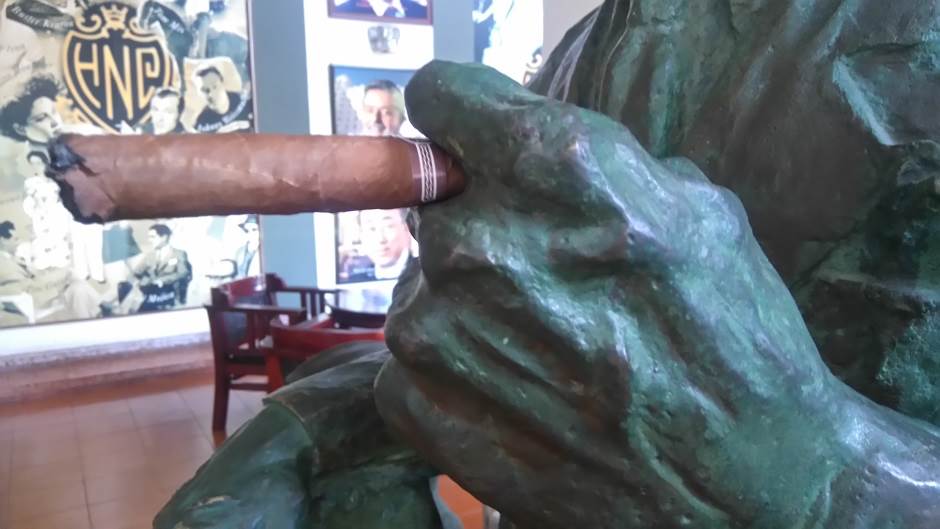 Kuba blokada Twitter naloga politicara i medija