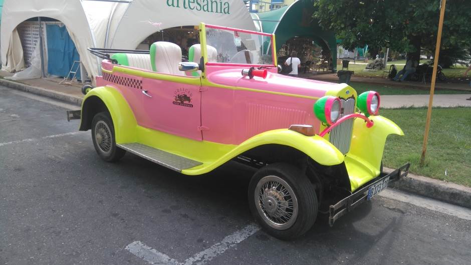 Kuba blokada Twitter naloga politicara i medija