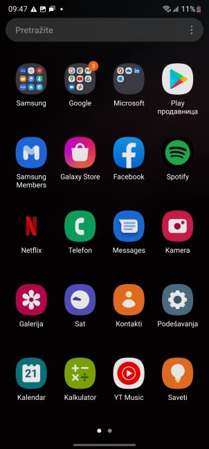 Screenshot_20220221-094732_One UI Home.jpg