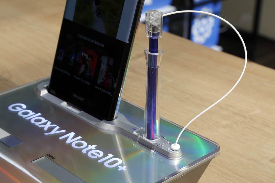 Huawei stiže Samsung i pored zabrana, Apple treći, Xiaomi pao