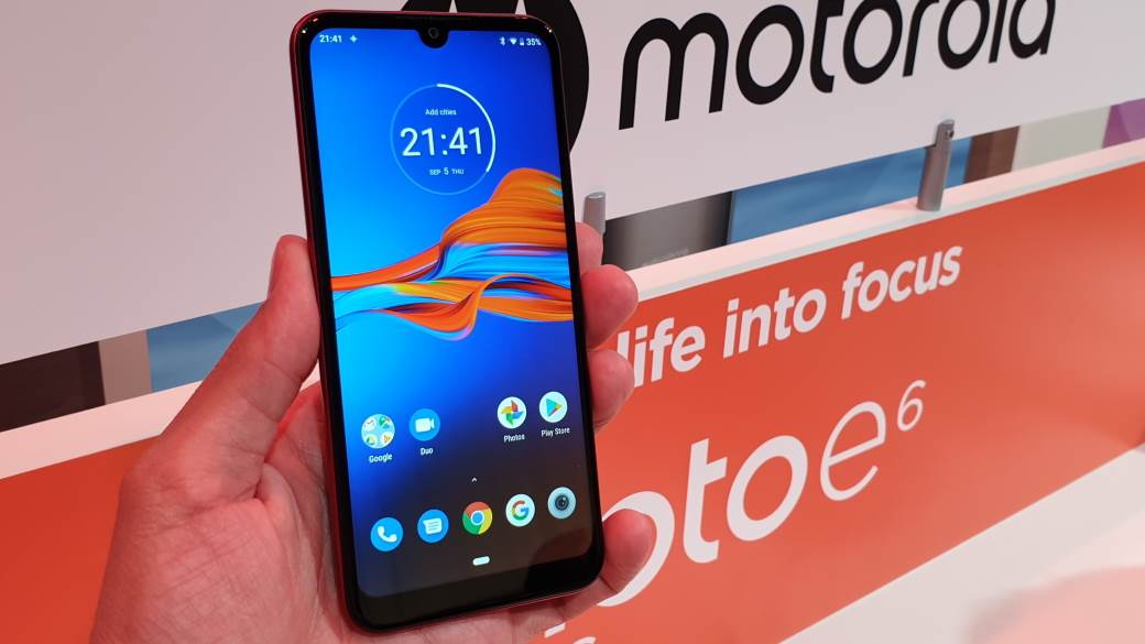 Motorola One Macro cena, prodaja, kupovina, Motorola One Macro telefon na poklon, Motorola E6 Plus