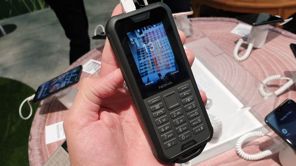 Nekad poznat kao najjači telefon ikad, ponovo je u Srbiji: HERKULES! (FOTO)