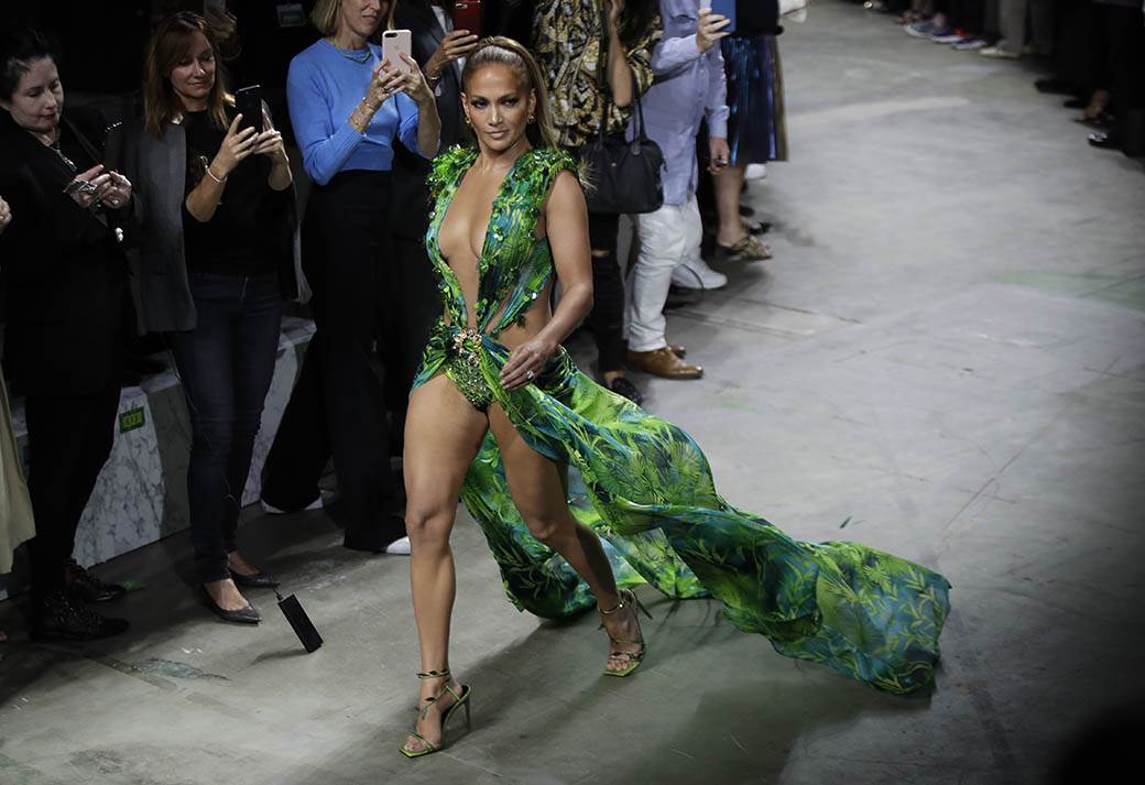 Njoj zahvalite što danas koristite internet kakav koristite! (FOTO, VIDEO)