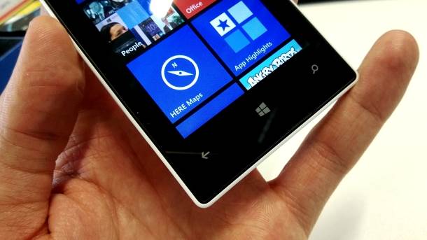 Nokia Lumia 520 Windows Phone info, opis, Secanje na Lumia 520 telefon