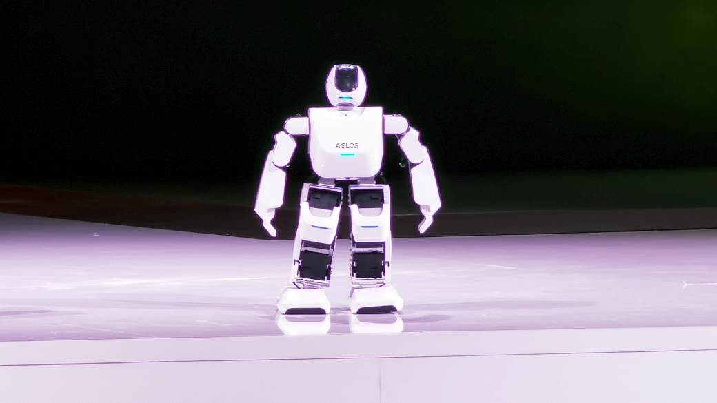 Atlas robot izvodi parkur