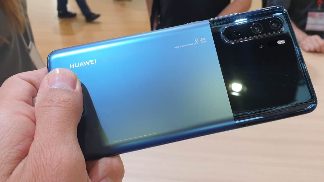 Huawei P30 Pro nova boja Mistic Blue cena u Srbiji, prodaja, kupovina, P30 Pro nova boja IFA 2019