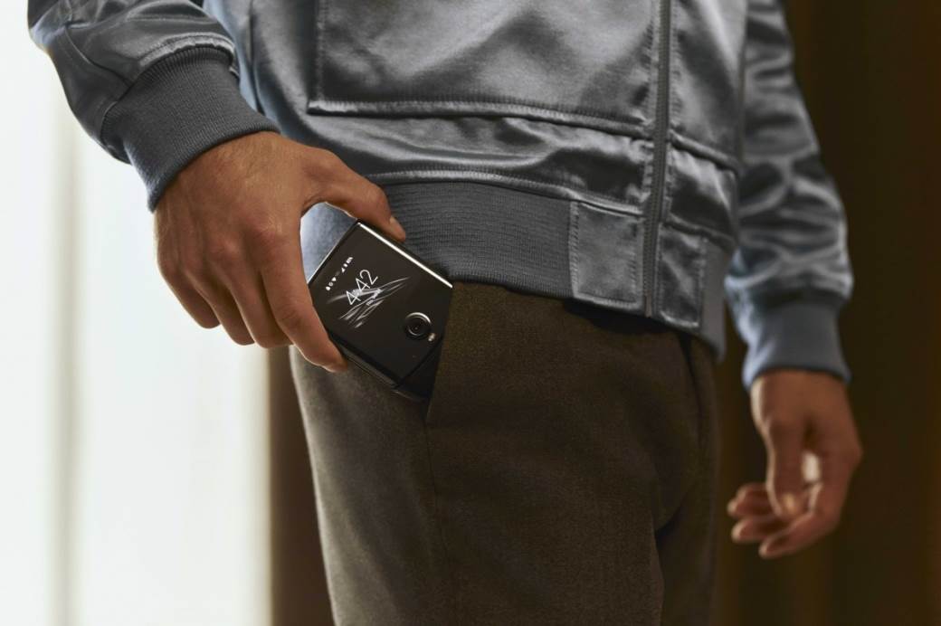 Motorola RAZR ekran kvalitet Galaxy Fold, Motorola RAZR ili Samsung Galaxy Fold