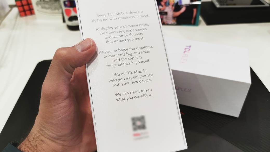 TCL Plex u Srbiji, TCL Plex cena, prodaja, kupovina, TCL Plex uživo kakav je, TCL Plex utisci kakav