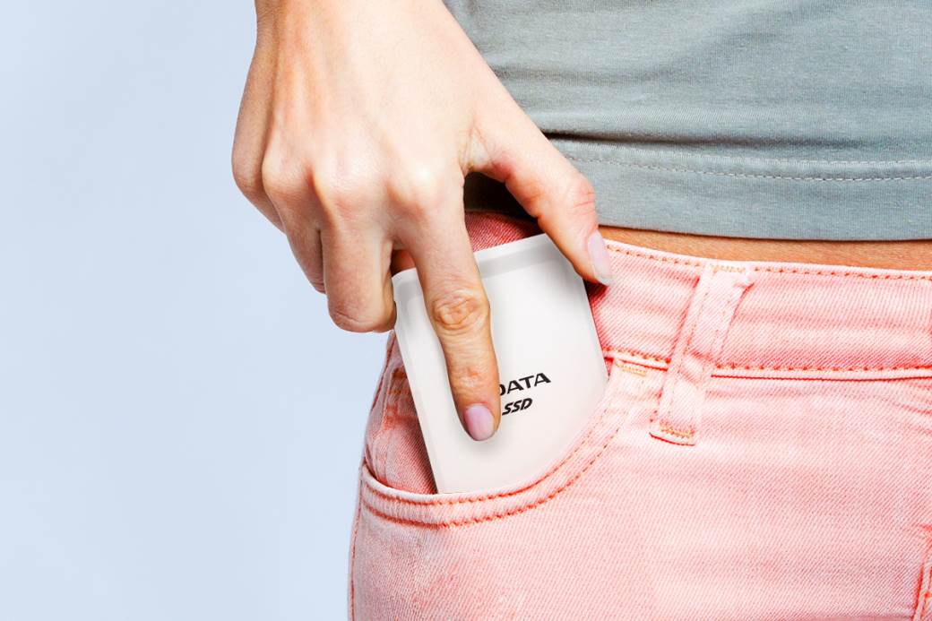 Ispraćamo lagano USB memorije u penziju: Sad nosimo mobilni SSD (FOTO)