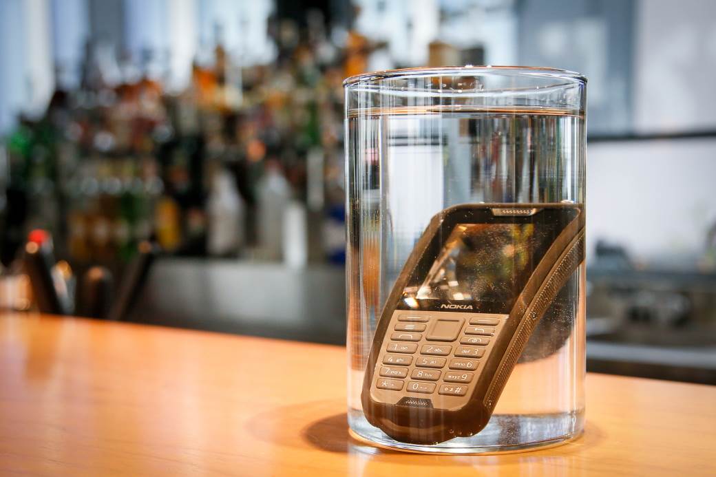 Nekad poznat kao najjači telefon ikad, ponovo je u Srbiji: HERKULES! (FOTO)