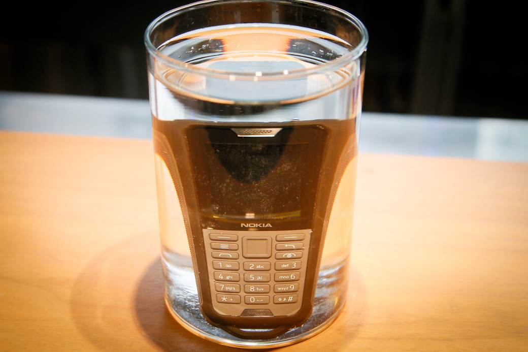 Nekad poznat kao najjači telefon ikad, ponovo je u Srbiji: HERKULES! (FOTO)