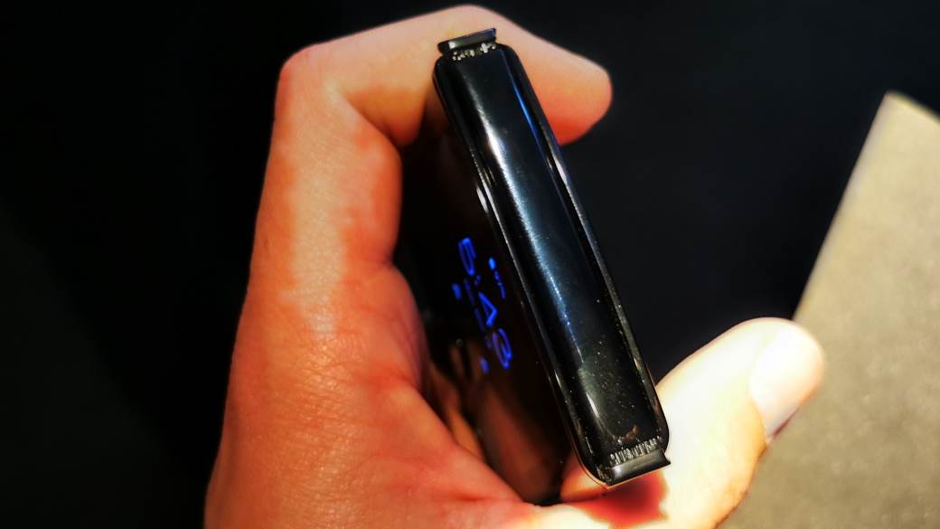 Motorola RAZR premijera London, Motorola RAZR cena u Srbiji, Kakva je Motorola RAZR, RAZR kupovina