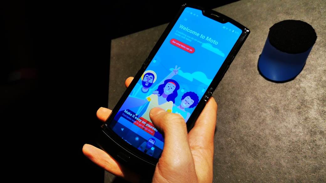 Motorola RAZR premijera London, Motorola RAZR cena u Srbiji, Kakva je Motorola RAZR, RAZR kupovina