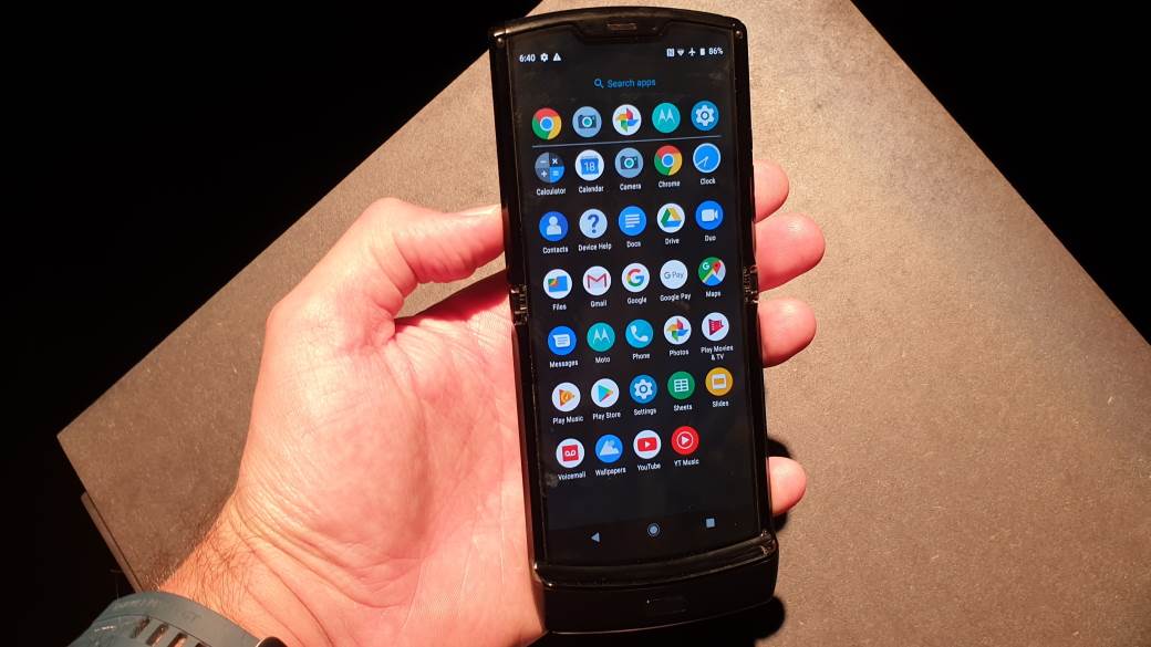 Motorola RAZR premijera London, Motorola RAZR cena u Srbiji, Kakva je Motorola RAZR, RAZR kupovina