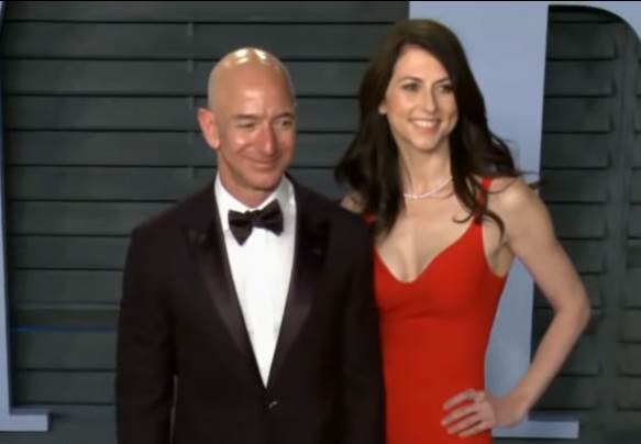 džef bezos amazon predsednik kompanije