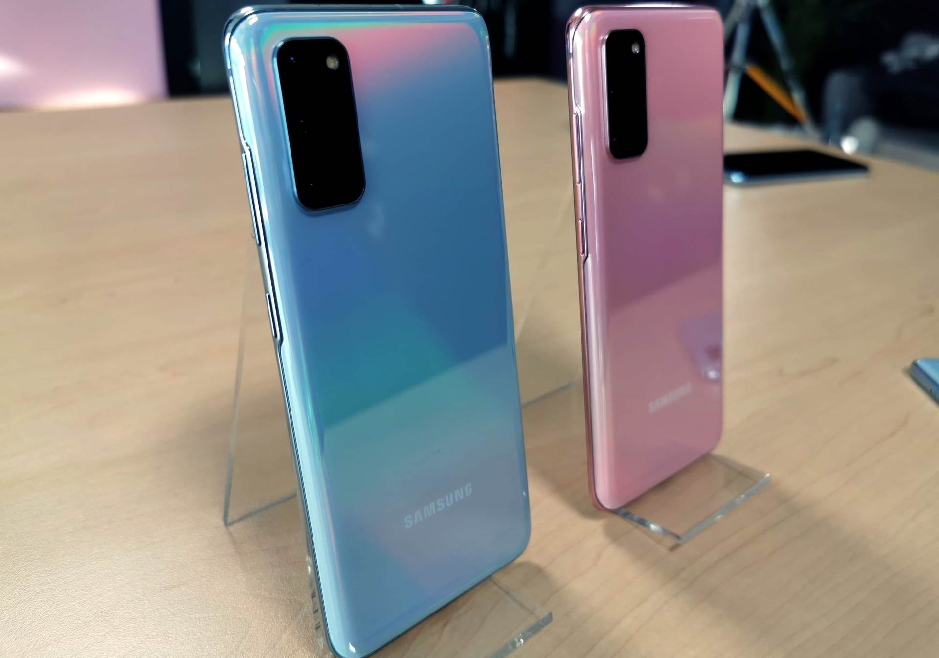 Samsung objavio cene Galaxy S20 telefona u Srbiji (FOTO, VIDEO)