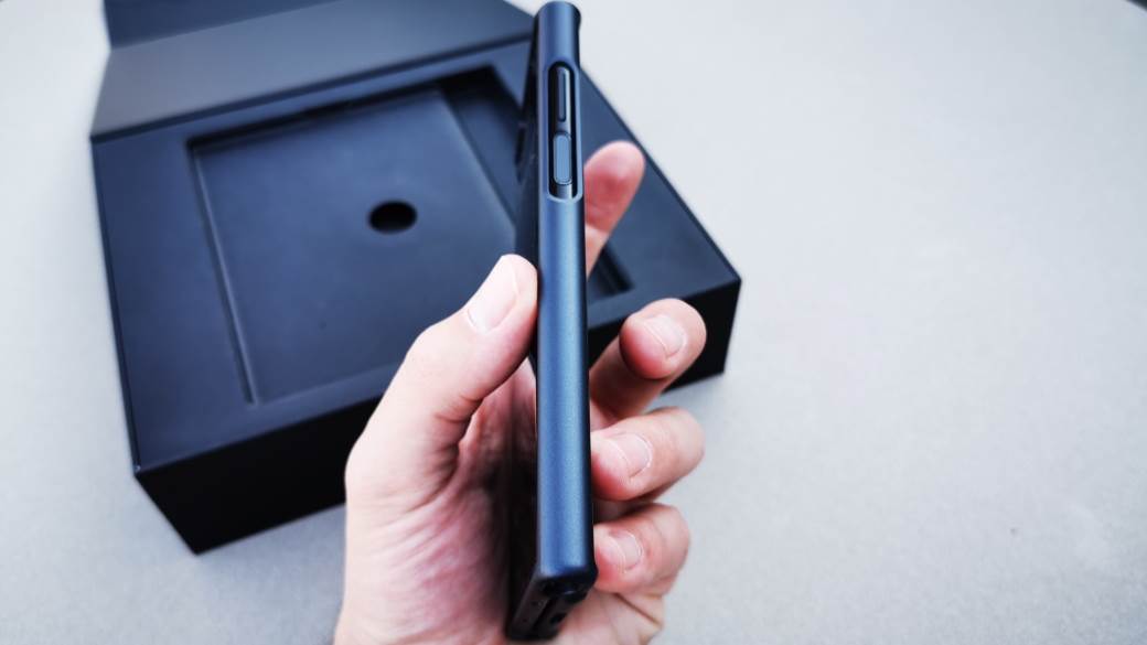 Najskuplji telefon dosad stiže u Srbiju, spremajte 2.500 evra (FOTO, VIDEO)