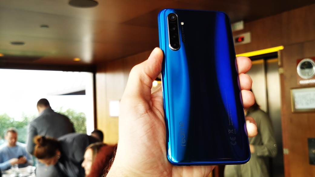 Prodaja telefona prva tri meseca 2020, Prodaja telefona pala u 2020.