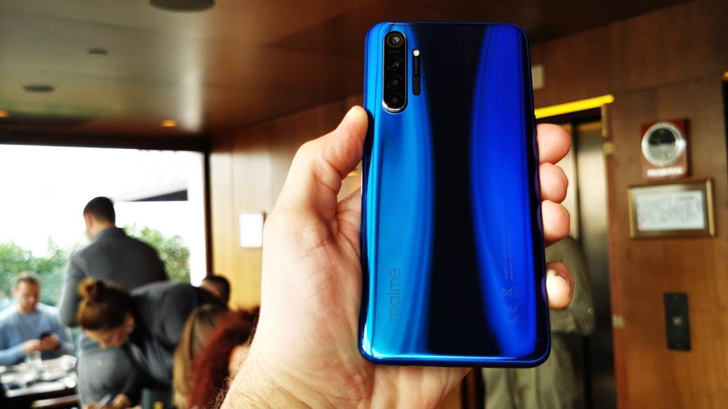 Prodaja telefona prva tri meseca 2020, Prodaja telefona pala u 2020.