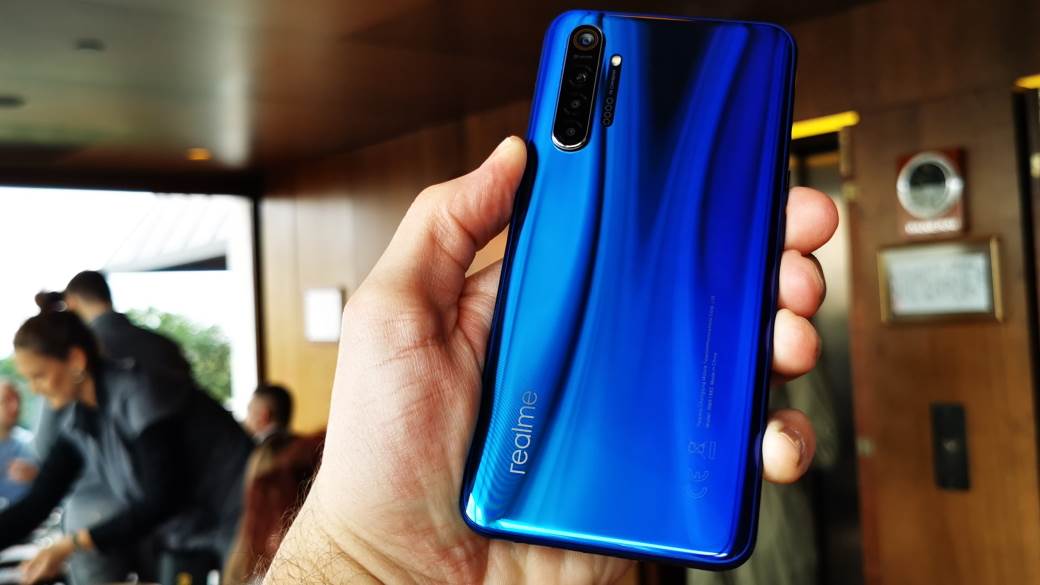 Prodaja telefona prva tri meseca 2020, Prodaja telefona pala u 2020.