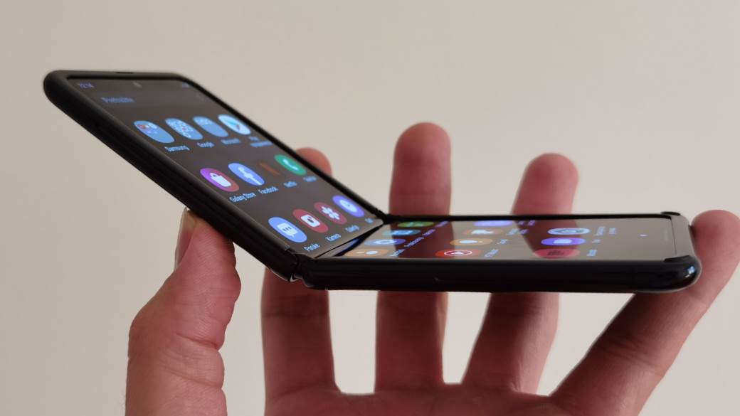 Apple možda sprema savitljivi iPhone