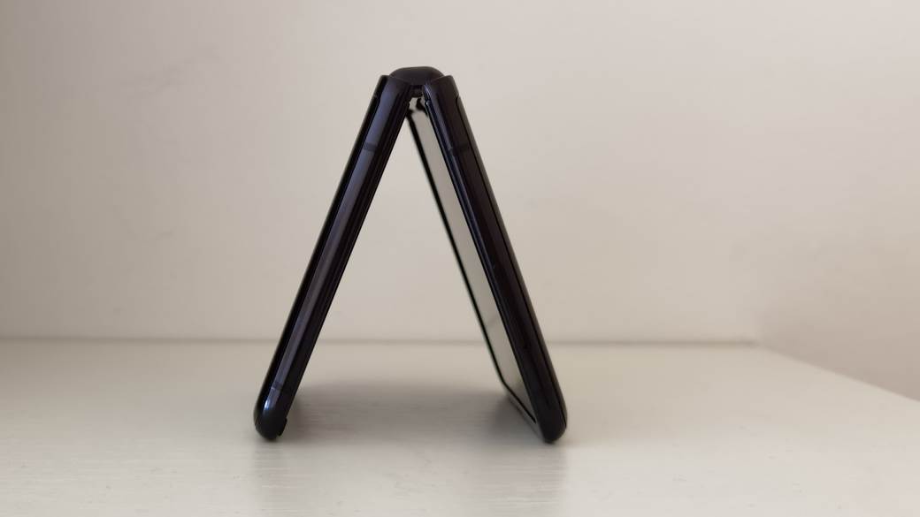 Apple možda sprema savitljivi iPhone