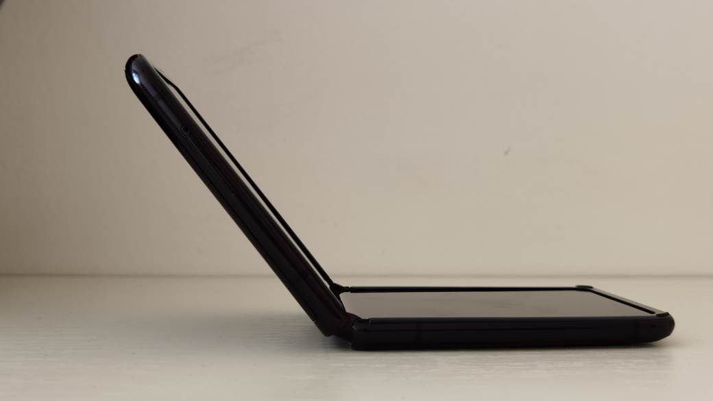 Samsung Galaxy Flip Z 5G cena 1.450 evra, opis, slike, premijera, Galaxy Z Flip 5G Srbija prodaja, i