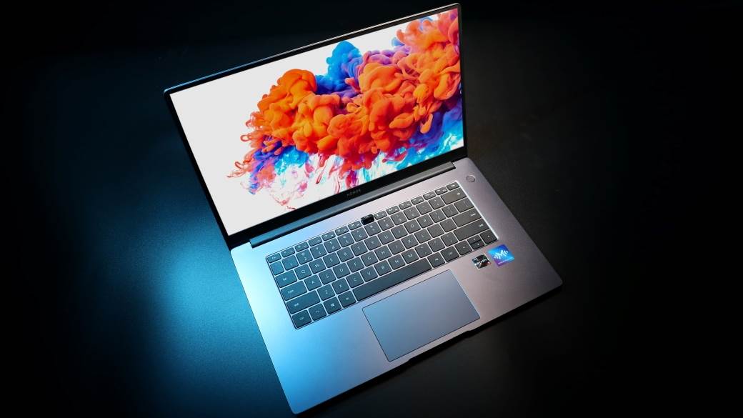 HONOR MagicBook Pro laptop cena Srbija, HONOR MagicBook Pro cena 780 evra, HONOR MagicBook Pro opis